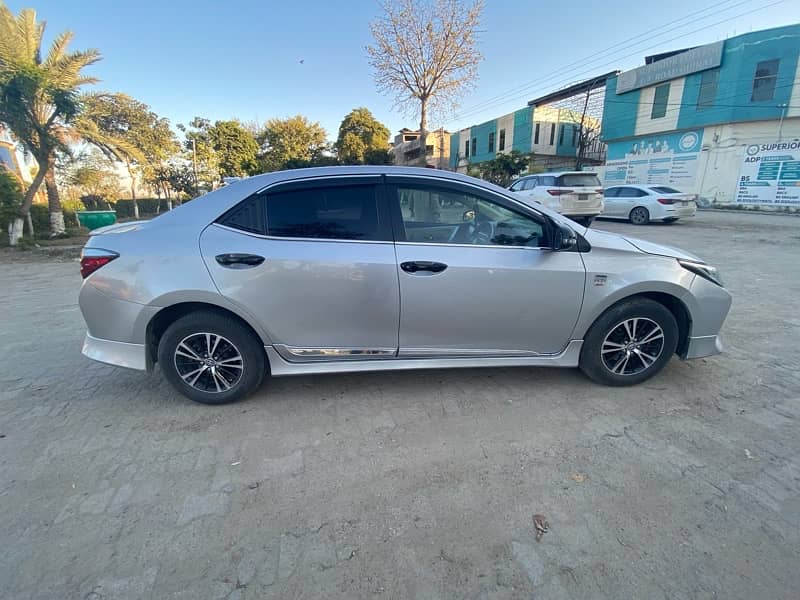 Toyota Corolla GLI 2018 4