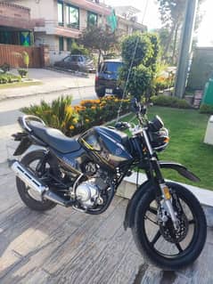 YAMAHA YBR 125G 2020-2021 MODEL LUSH CONDITION  TOTAL GENUINE