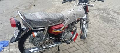 Honda CG 125   0324 5619380     0314 8615582