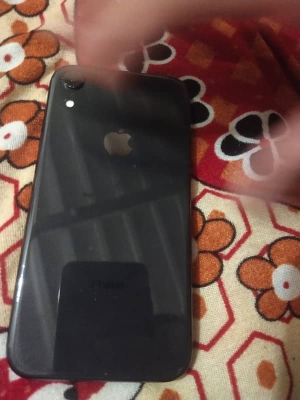 IPhone XR For Sale 4