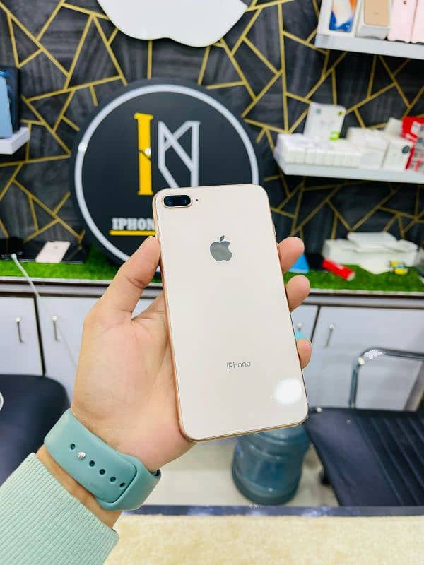 Iphone 8 plus for sale Golden colour 2