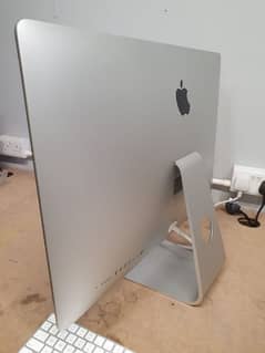 APPLE IMAC i5 (2015) 5k retina display 16GB ram 1TB HARD 2GP graphic