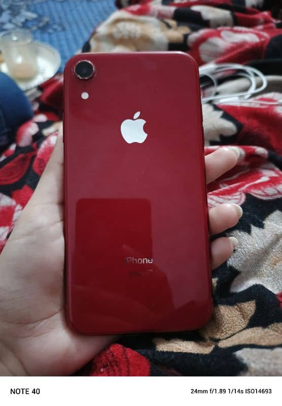 iPhone XR 64gb condition 10/9 0