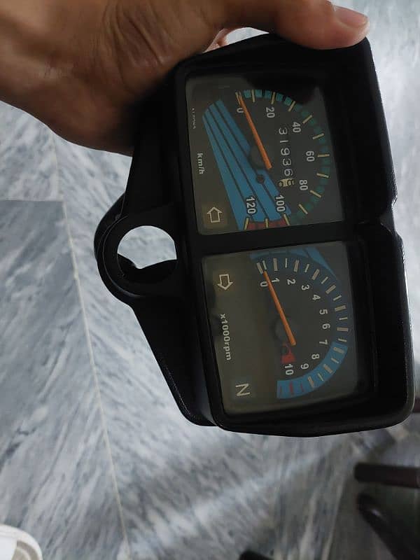 HONDA 125 Genuine Meter 3