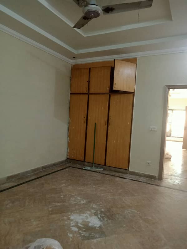 8 marla full house for rent in alfalah town near lums dha lhr 6