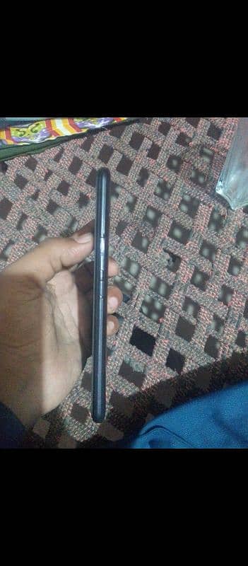 selling my mbl Tecno spark6 4gb 64gb 1