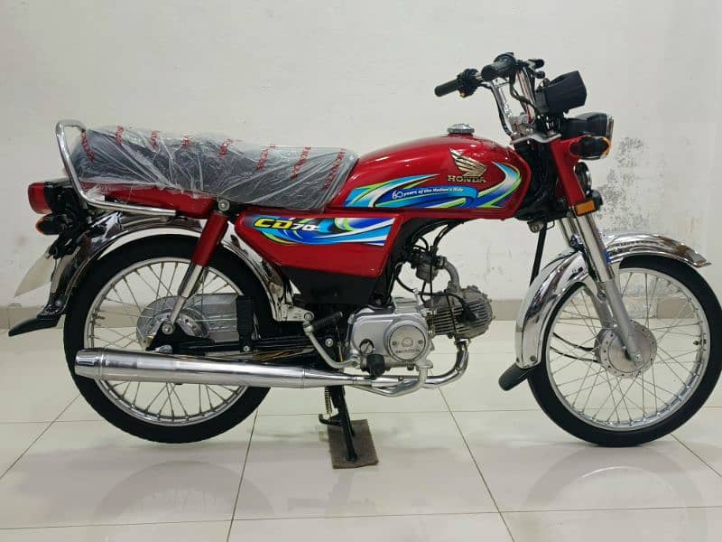 Honda CD 70 2023/24 Model 6