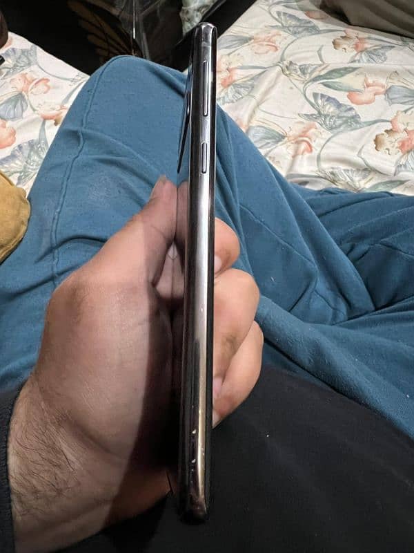 Samsung Galaxy S10 (NON PTA) 2