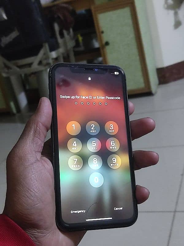 i phone 11 64GB factory unlocked 0308/66//39/625 2