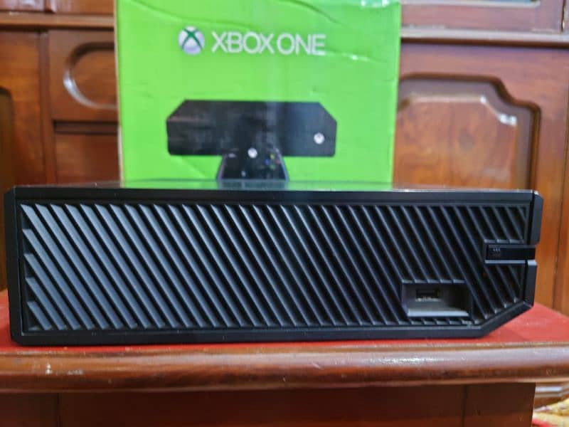 XBOX ONE 5