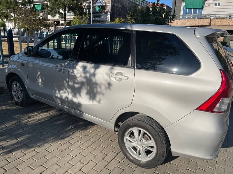 Toyota Avanza 2013 0