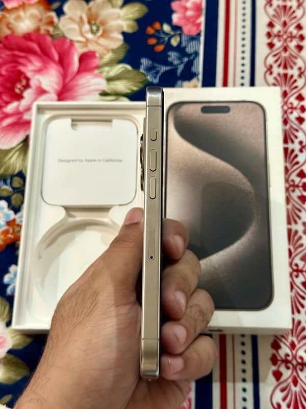 iphone 15 pro 256gb Pta Approved 5