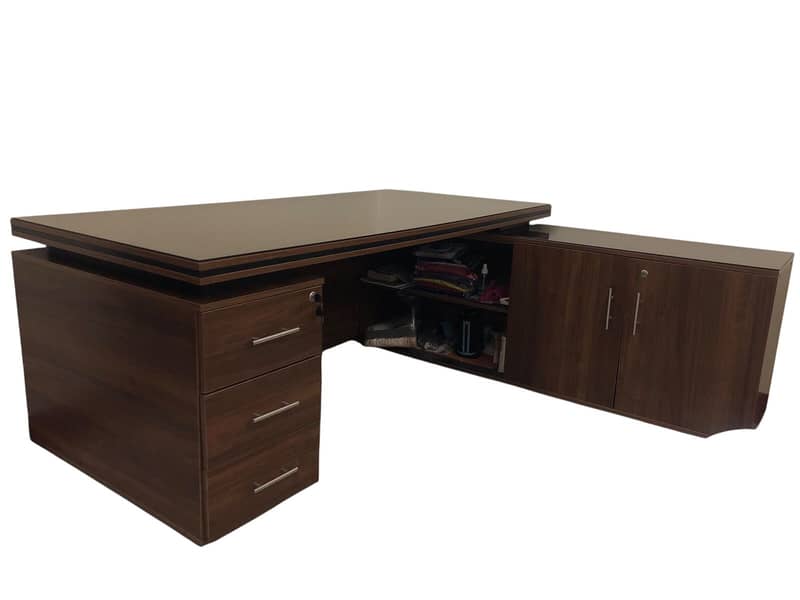 Executive Office Table & Chair for Sale - Gently Used!" 3