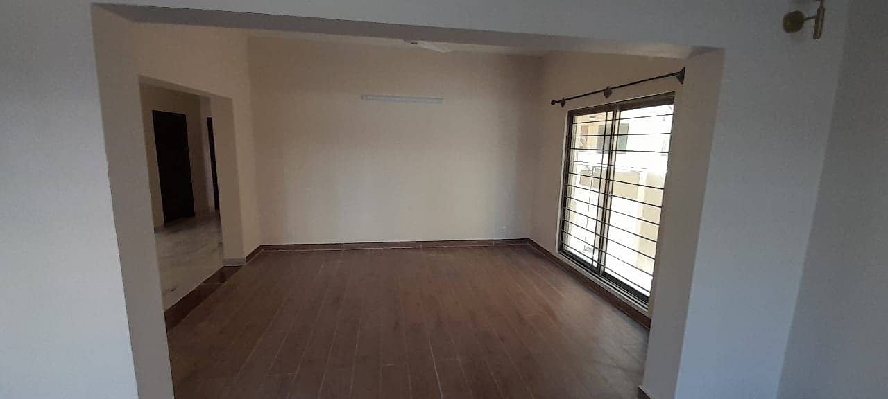 Brigadier House for rent , Askari 6 Karachi 3