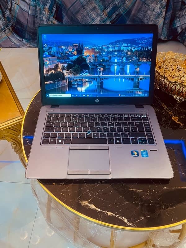 Hp elitebook 840 G2 Core i5 5th Generation 3