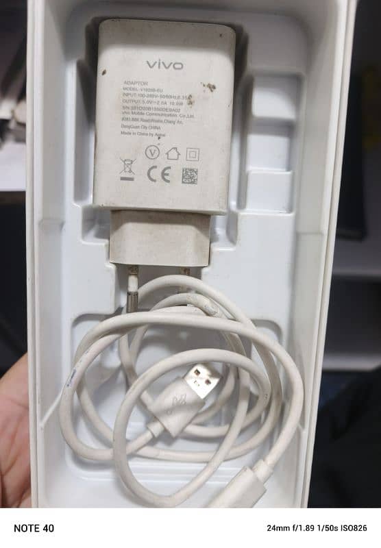 Vivo y22 8/128 box charger. 6