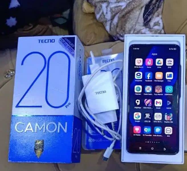 Tecno camon 20 Pro (8/256) GB 3