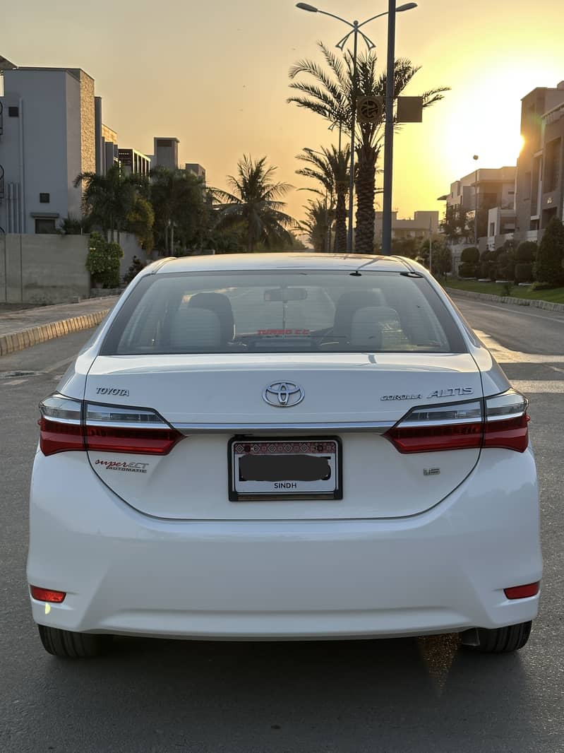 Toyota Corolla Altis 2019 6