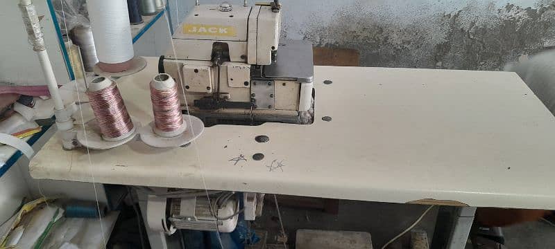 KAAJ,OVERLOCK,PEEKO MACHINES 6