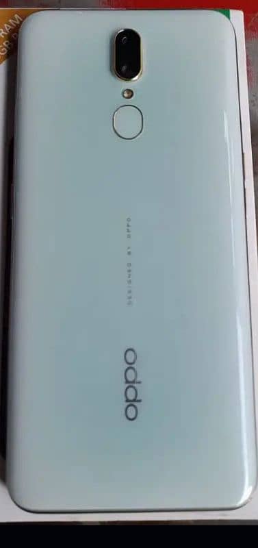 Oppo f11 8/256 ram 1