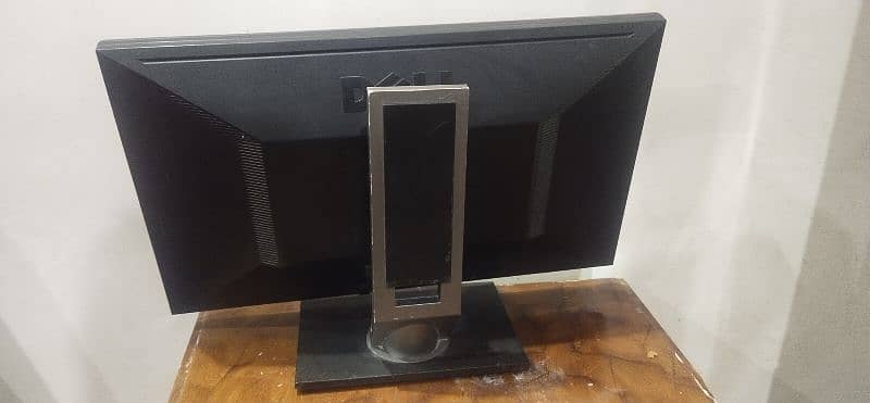 LCD screen 24 inch Dell 10by9 5