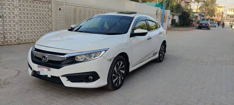 Honda Civic Oriel 2018 12