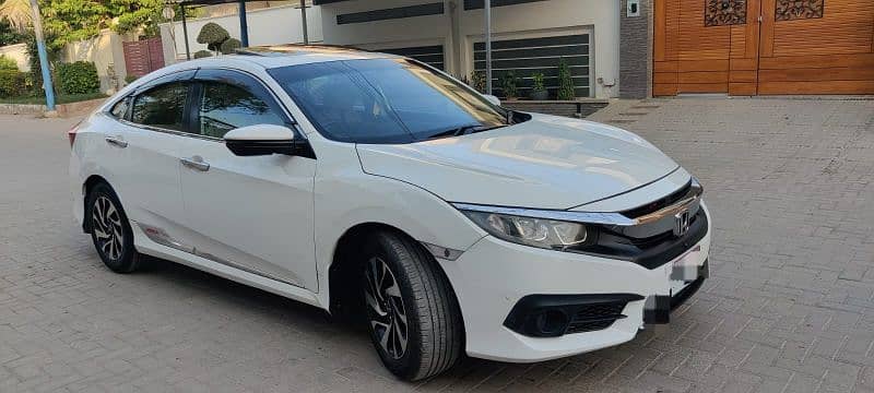 Honda Civic Oriel 2018 14