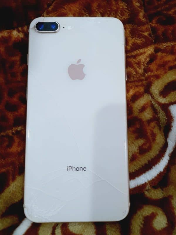 iphone 8 plus jv . 64 jb   bak  halki  c krak 0