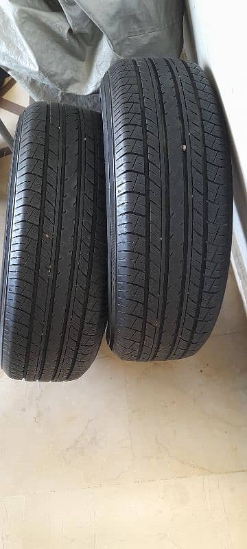 tyre 185 60 R15 4 tire set 41000km yokohama city swift corolla vitz