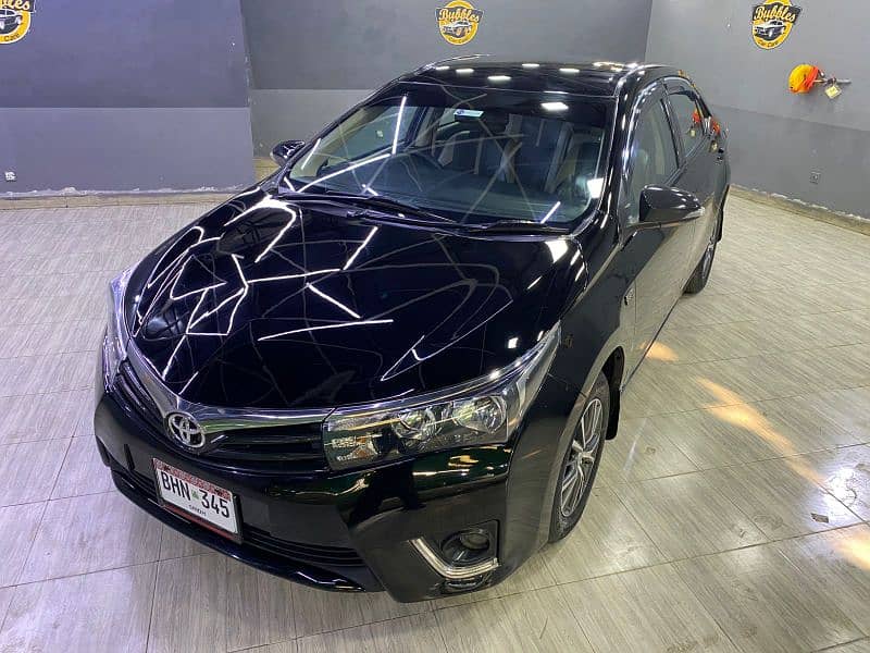 Toyota Corolla Altis 2016 12