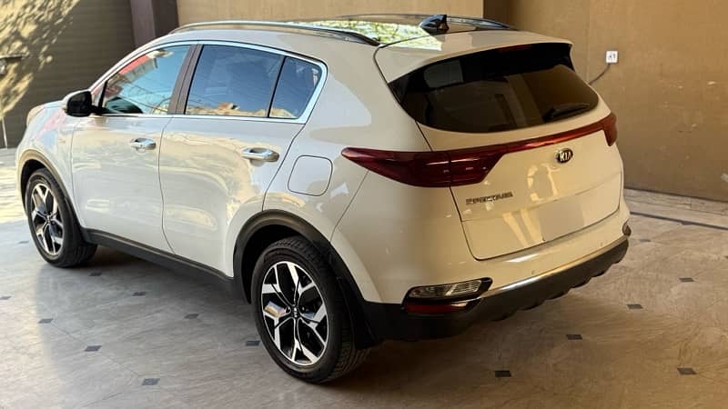 KIA Sportage AWD 2021 5