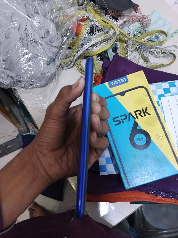 Tecno spark 6 Go content (03100044654) 10