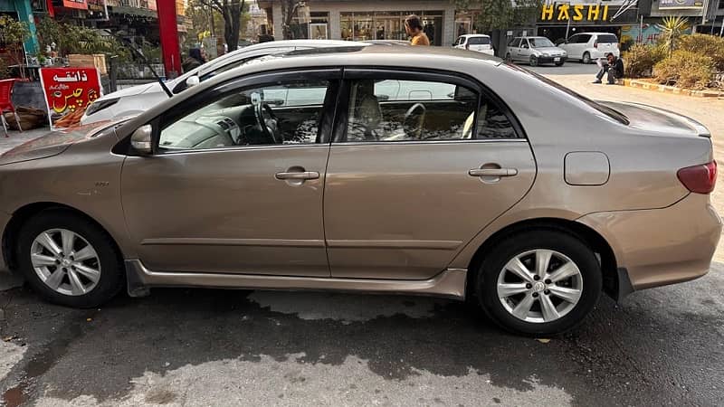 Toyota Corolla Altis SR 2009 6