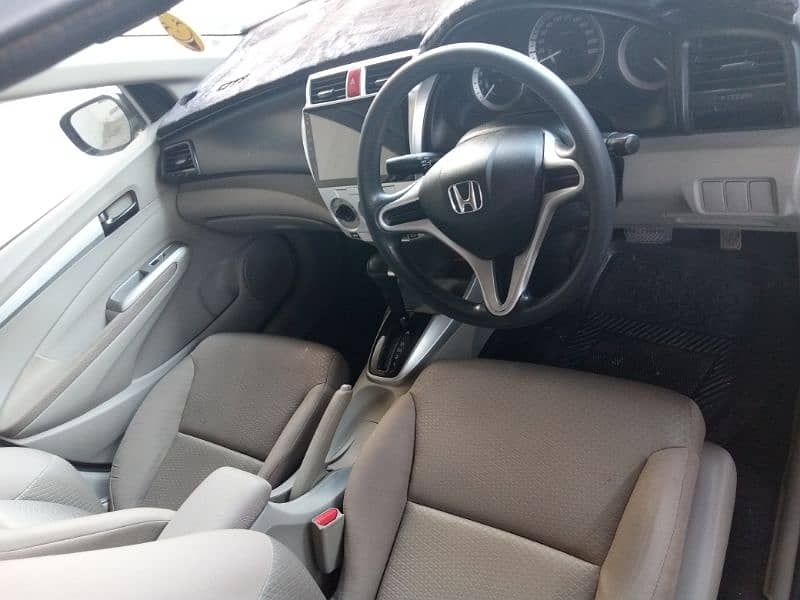 Honda City IVTEC 2017 4