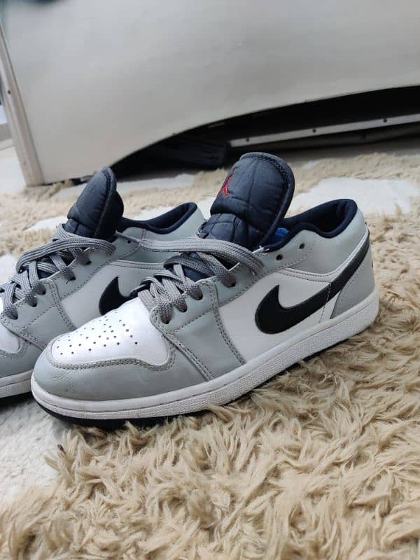 Nike Aj 1 lows Light smoke grey 3