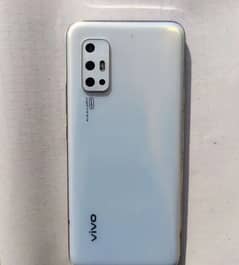 VIVO V17