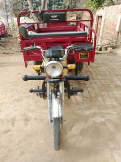 Road prince loader rickshaw for sale contact . 03054532181