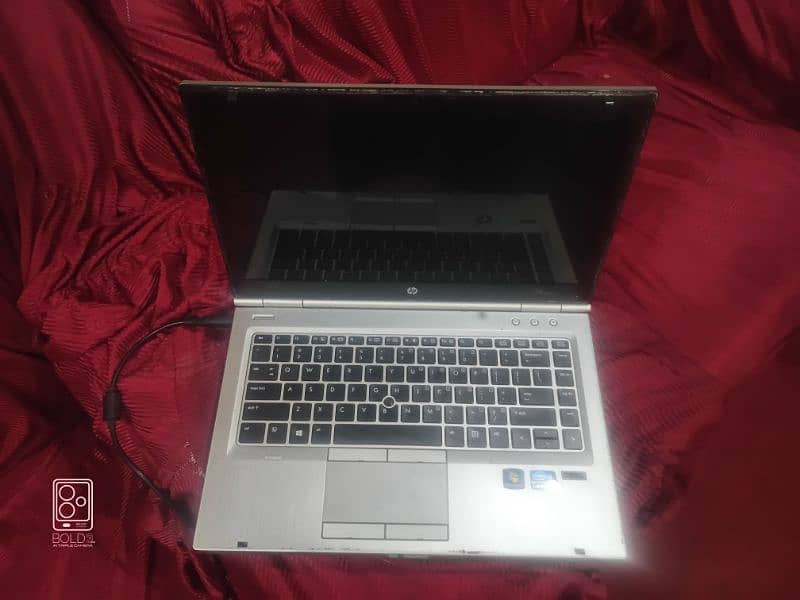 HP elite book core i5 0