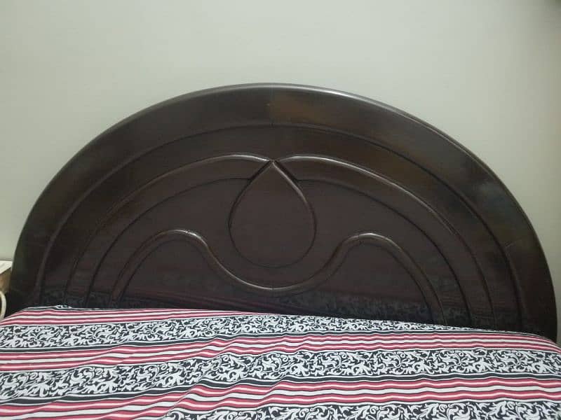 2 solid wooden single beds, mint condition. 0