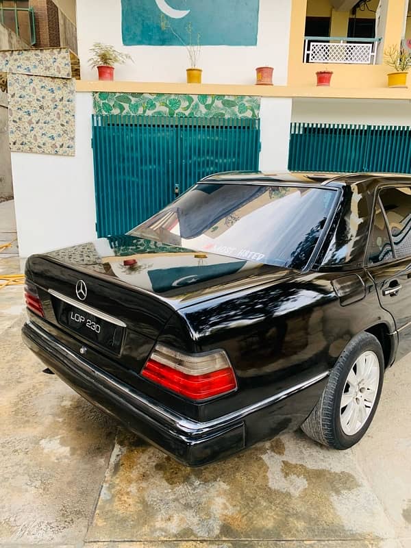 Mercedes benz e230 w124 13