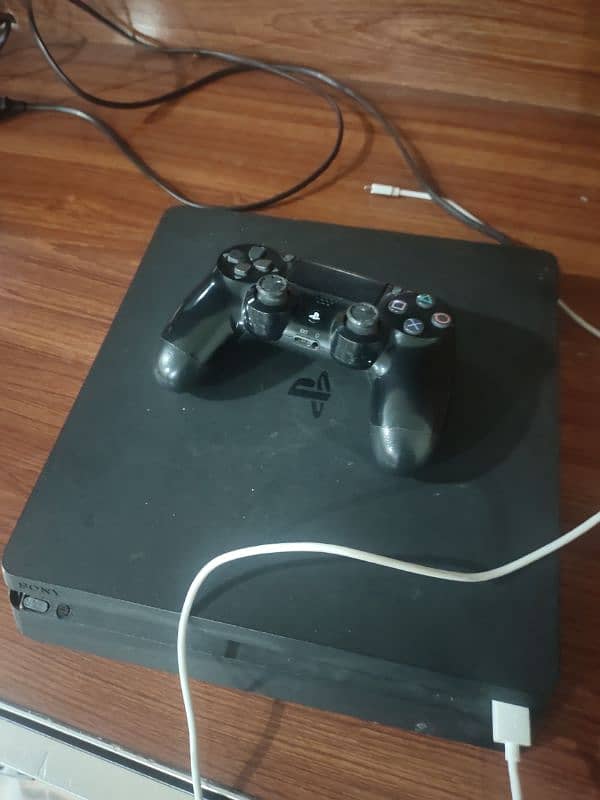 ps4 slim 0