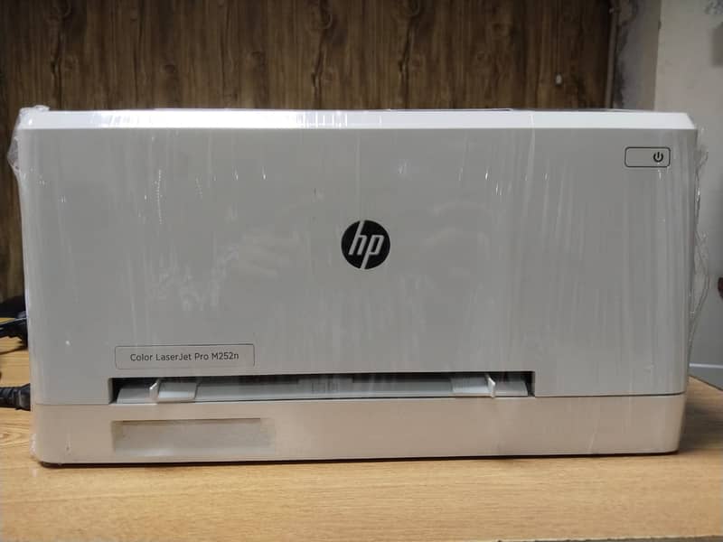 HP Color LaserJet Pro M252n FOR SALE 1