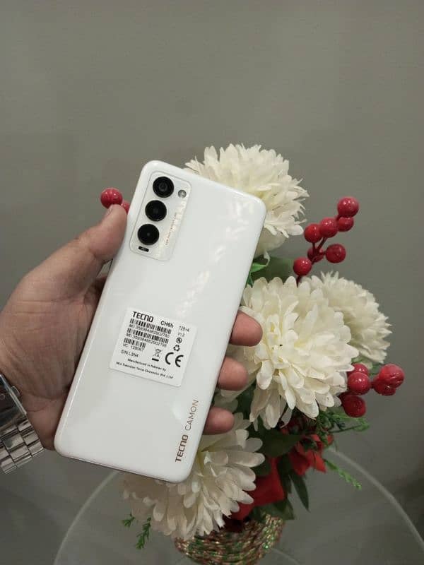 TECNO CAMON 18T 4/128 WHITE COLOR URGENT SALE 10/10 condition 0