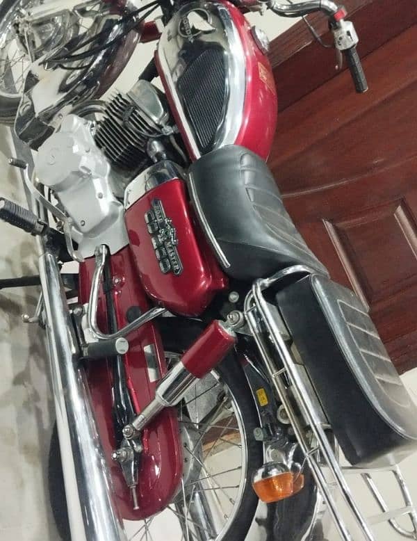 Honda CD 200 road master for sale model 1981 1