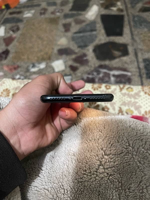 IPhone 7 3
