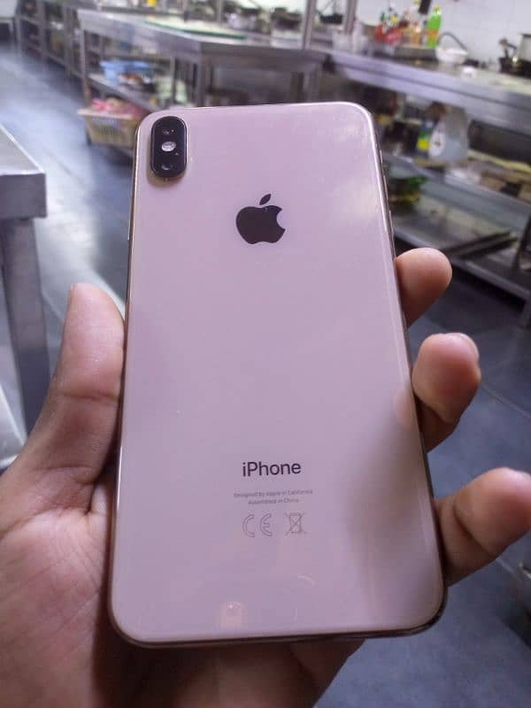 I'm saling for my i phone xs max 03274496150 6