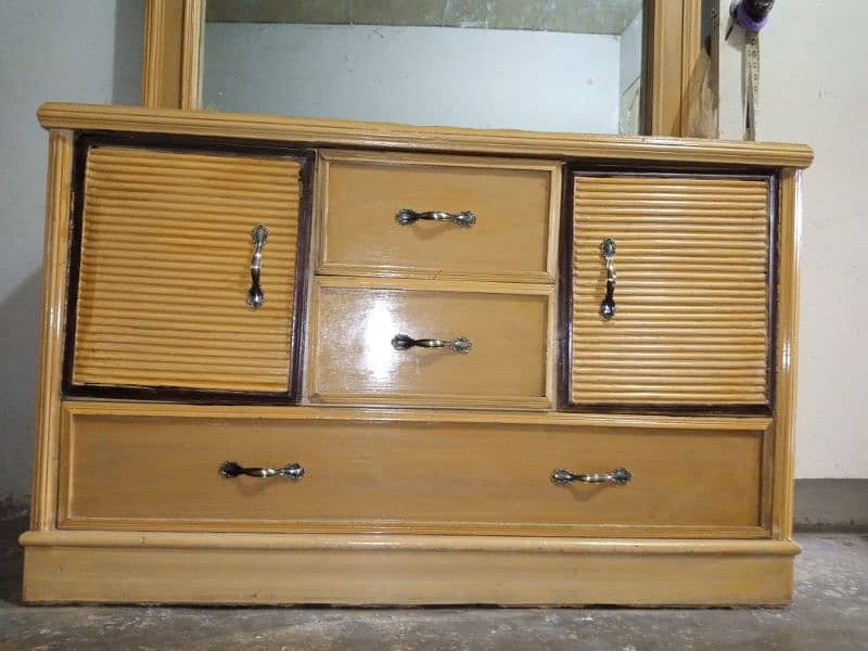 Bed Set with Dressing Table 9