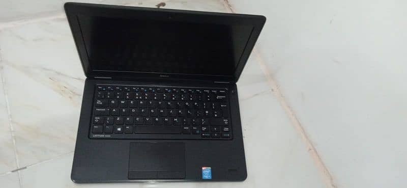 DELL 5250 1