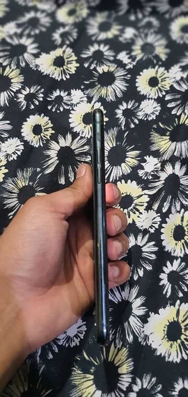 iphone 11 pro max jv non pta 1