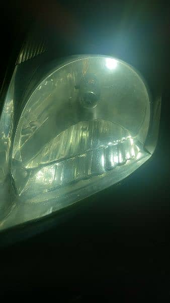 Suzuki Swift headlights in good condition 3